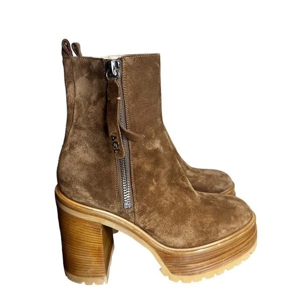 AGL Tora Suede Boot - Picture 2 of 7